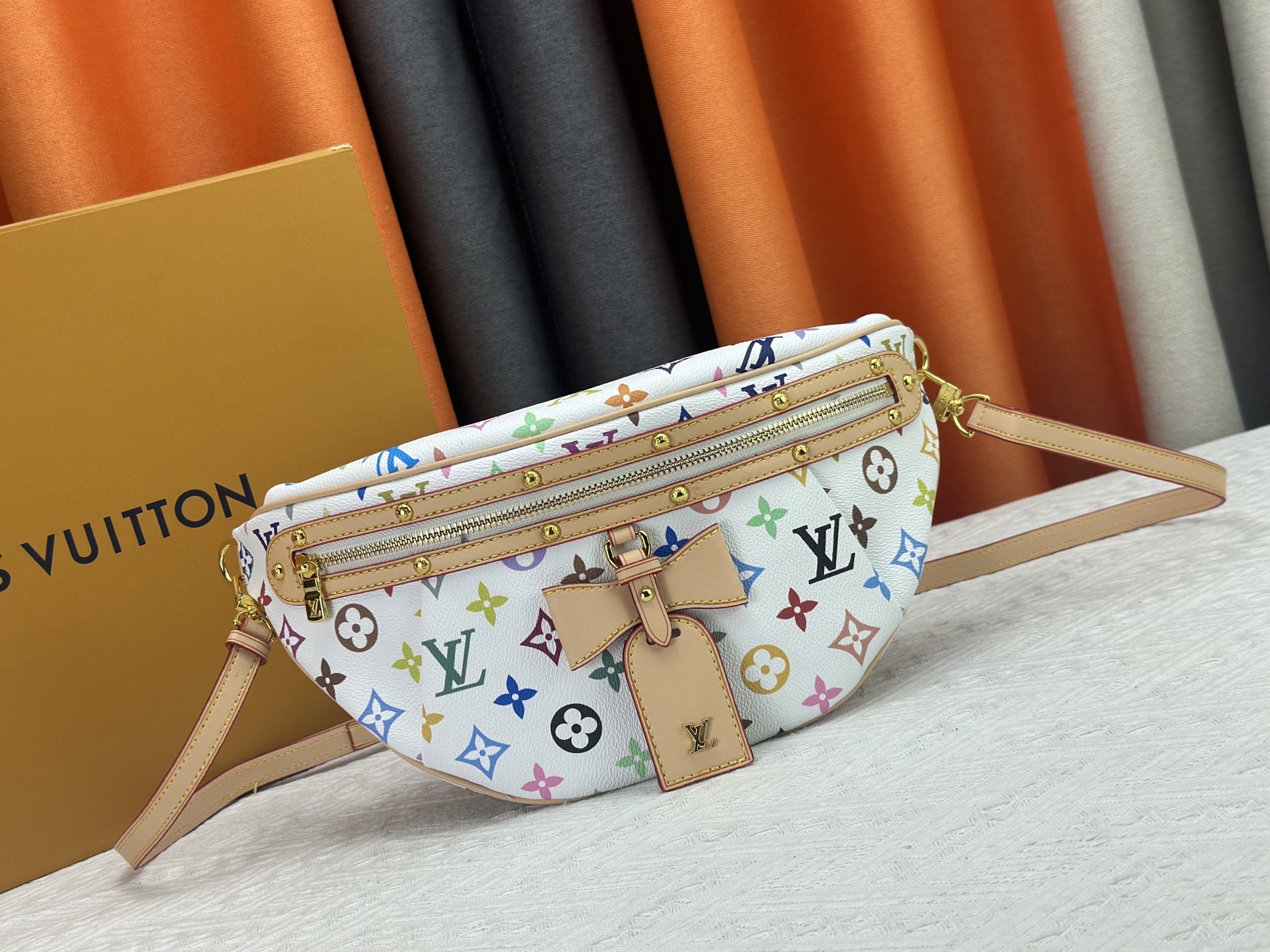 LV bag 613